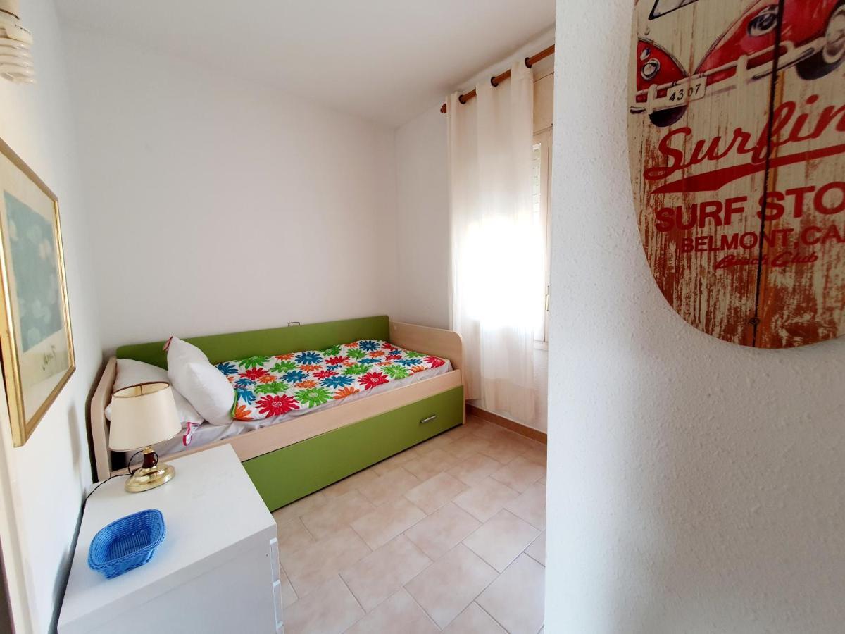 Bonita casa con terraza y patio Ampuriabrava Exterior foto